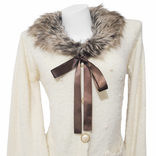 Axes Femme Cream Cardigan